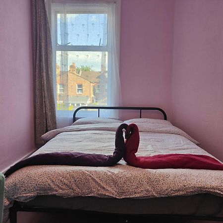 Charming Double Bed Retreat Hotel Londra Exterior foto