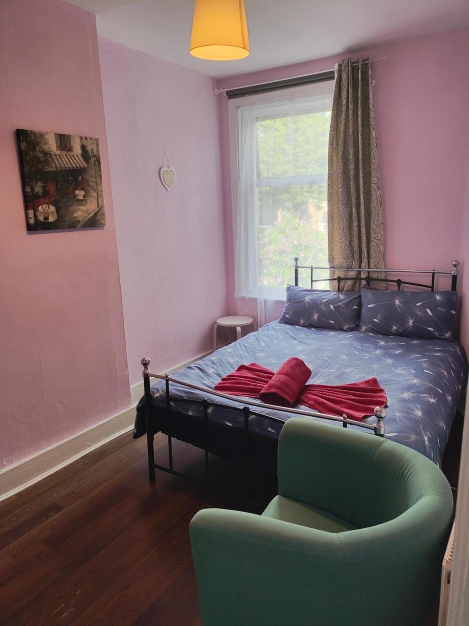 Charming Double Bed Retreat Hotel Londra Exterior foto