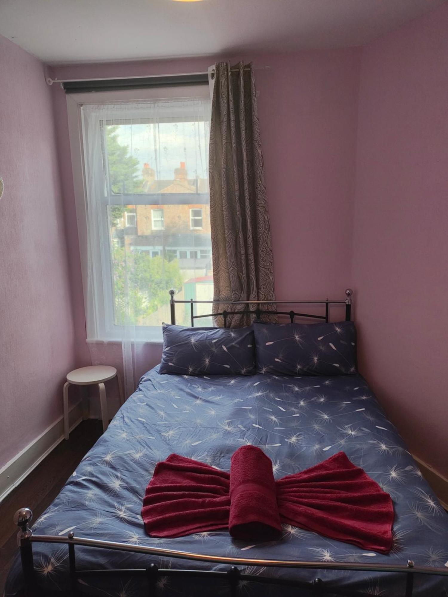 Charming Double Bed Retreat Hotel Londra Exterior foto